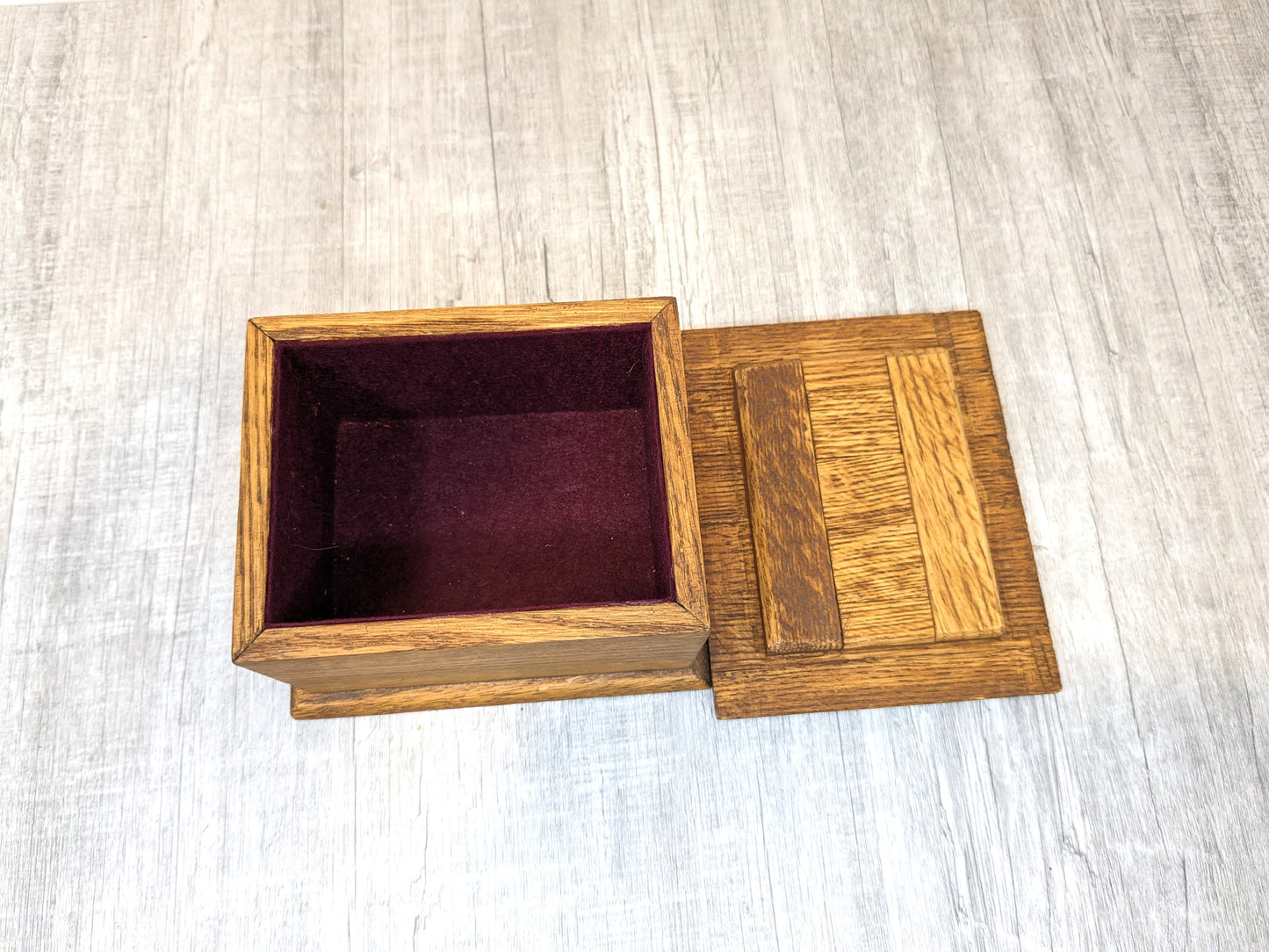 Vintage Oak Wood Box | Removable Lid | Felt Interior | Keepsake Box