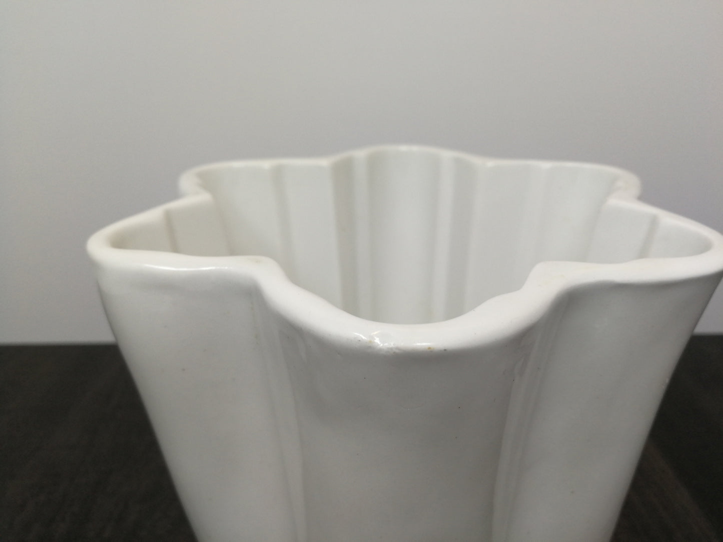 Shelley Ceramic Jelly Mould | British Ceramic White Ironstone Pottery | Art Deco Kitchen Decor | Ceramic Jelly Mould