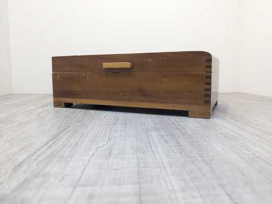 Art Deco Butternut Hinged Box | Finger Jointed Vintage Box with Wood Inlay