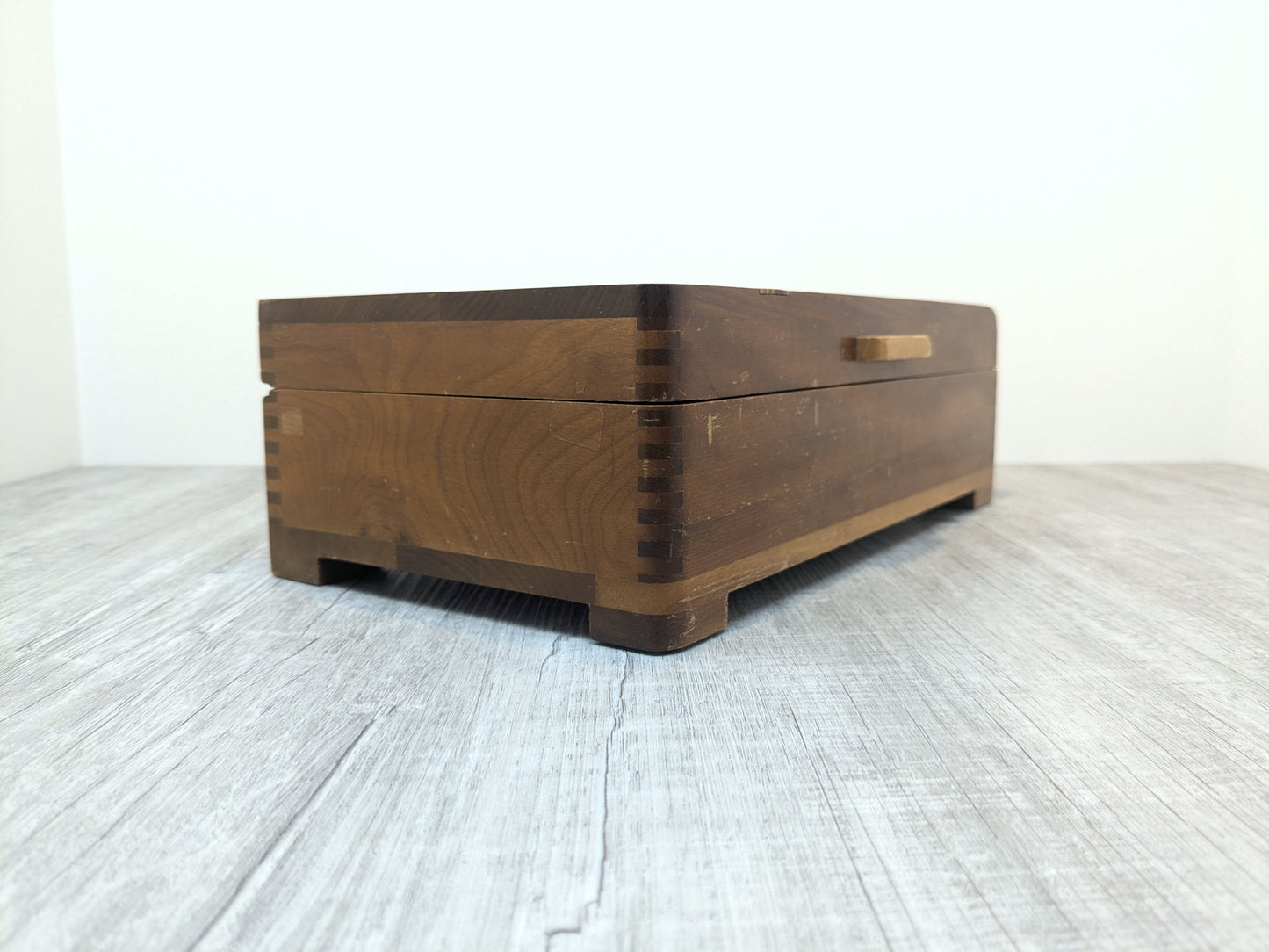 Art Deco Butternut Hinged Box | Finger Jointed Vintage Box with Wood Inlay