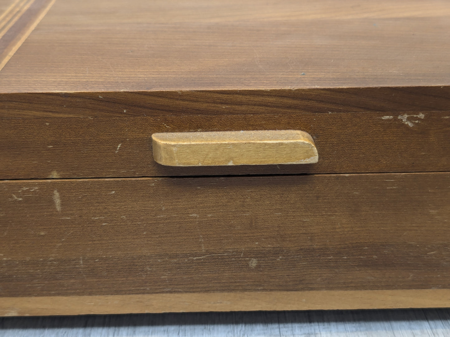 Art Deco Butternut Hinged Box | Finger Jointed Vintage Box with Wood Inlay