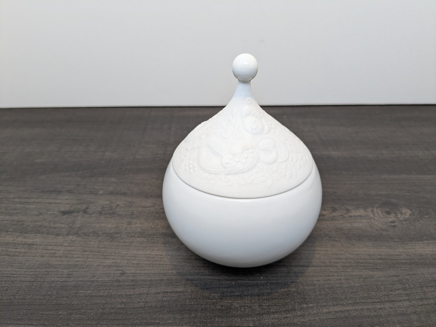 Bjørn Wiinblad Porcelain Lidded Jar | " The Magic Flute" Pattern for Rosenthal Germany