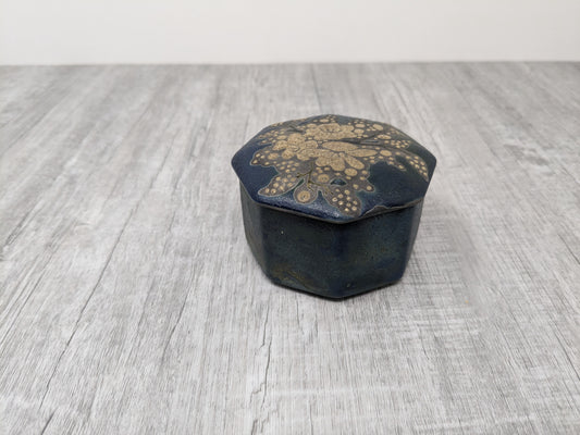 Braemer Studio Pottery Raku Box Floral Design | Kevin Wright Pottery
