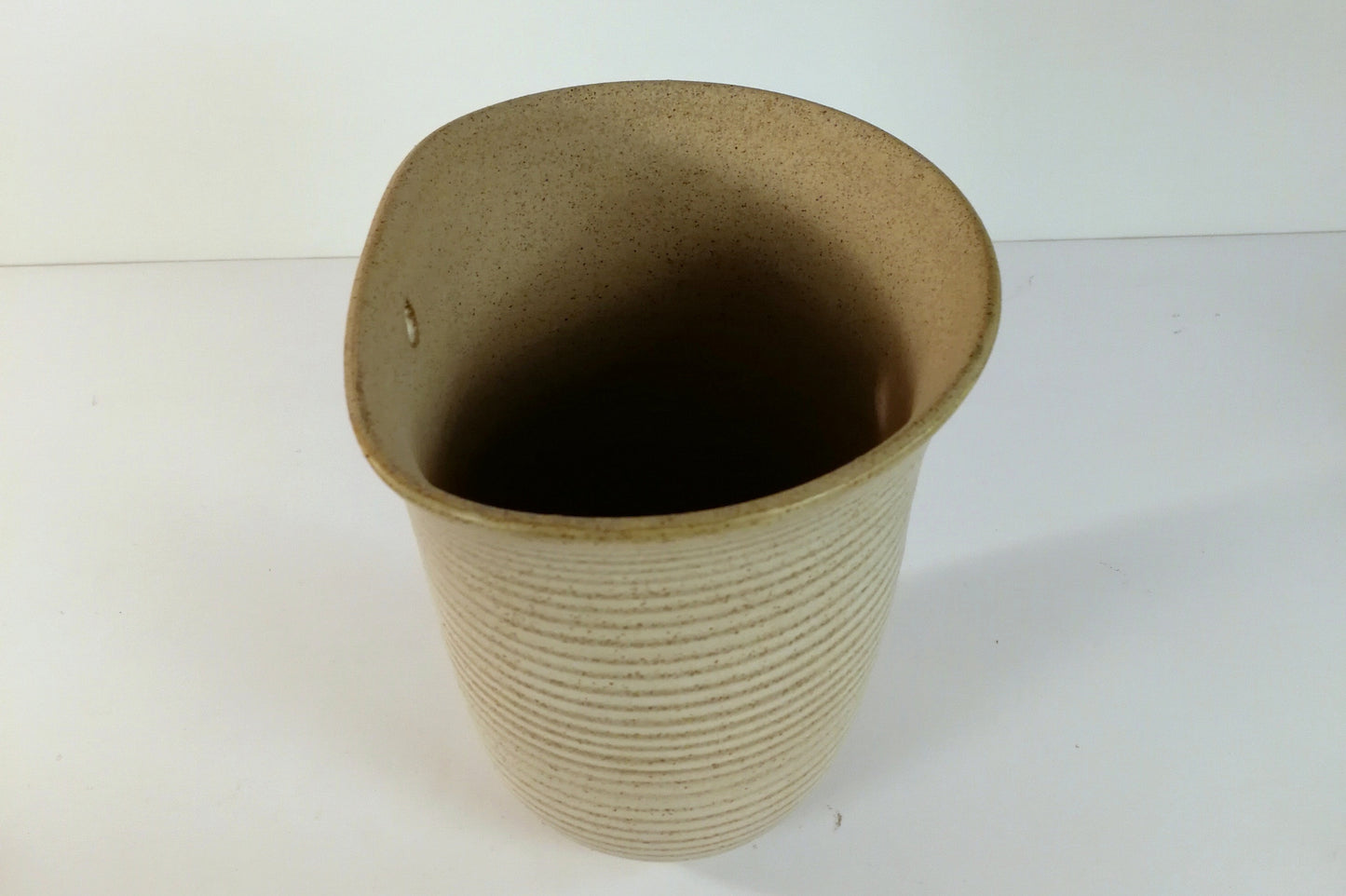 Hansen-Ross Pottery | Studio Pottery Wall Pocket | Cream Glaze