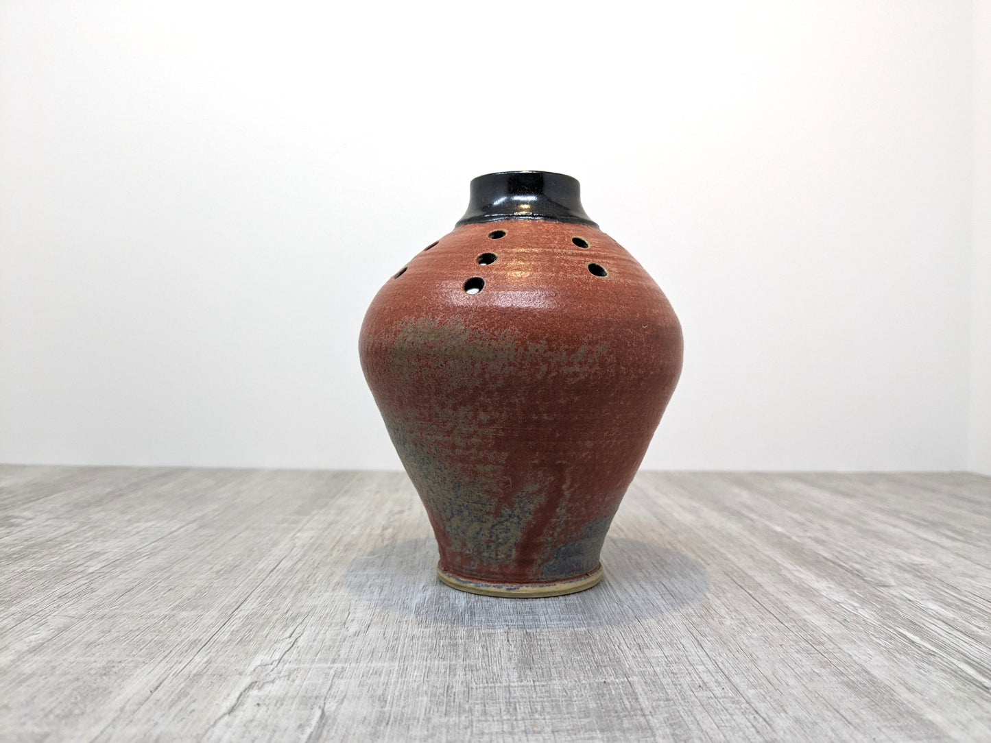 Doug Folkins Vase | Vancouver Island Vintage Pottery | Art Deco Styling