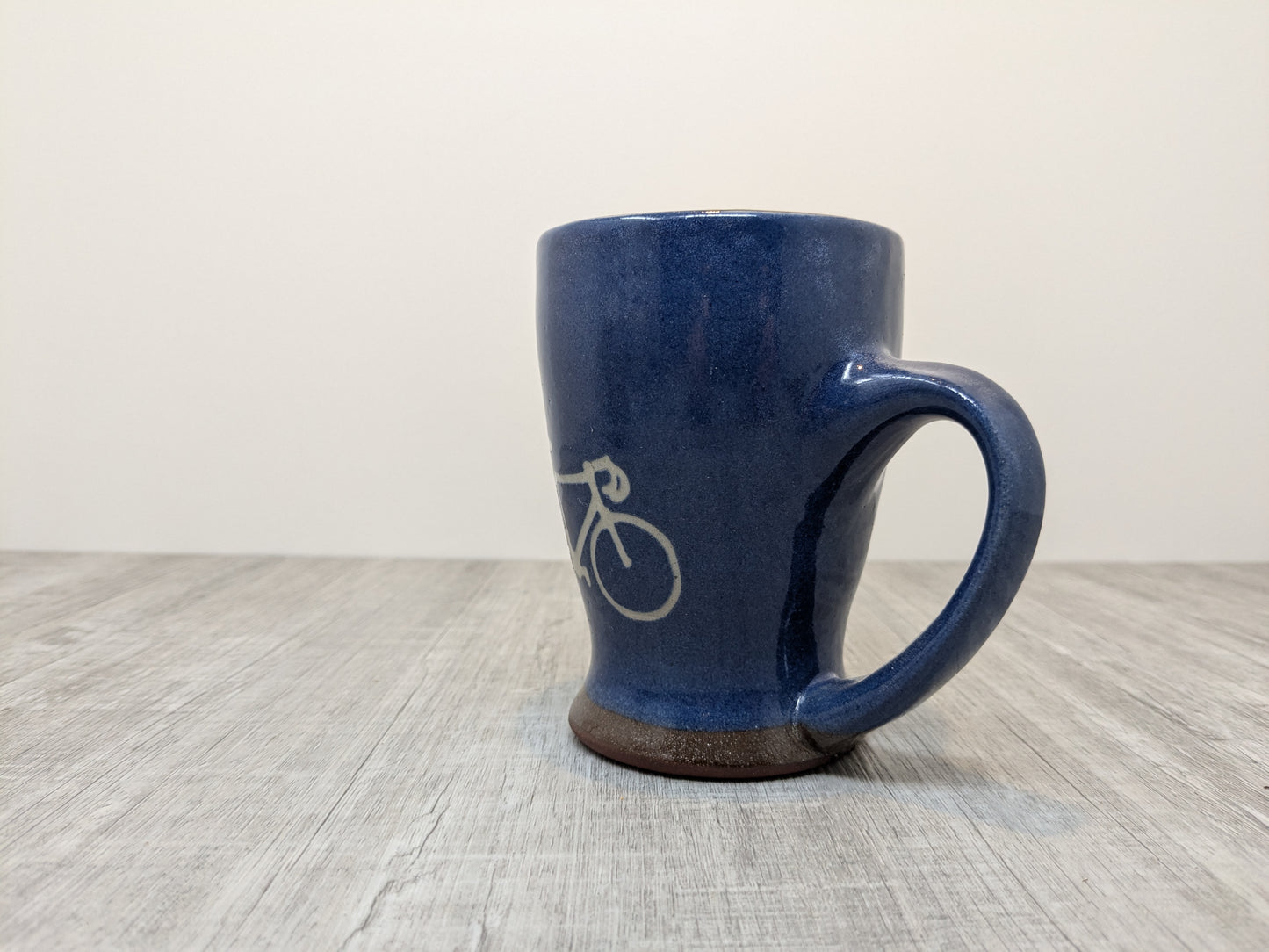 Faro Annie Sulivan Studio Pottery Bicycle Mug