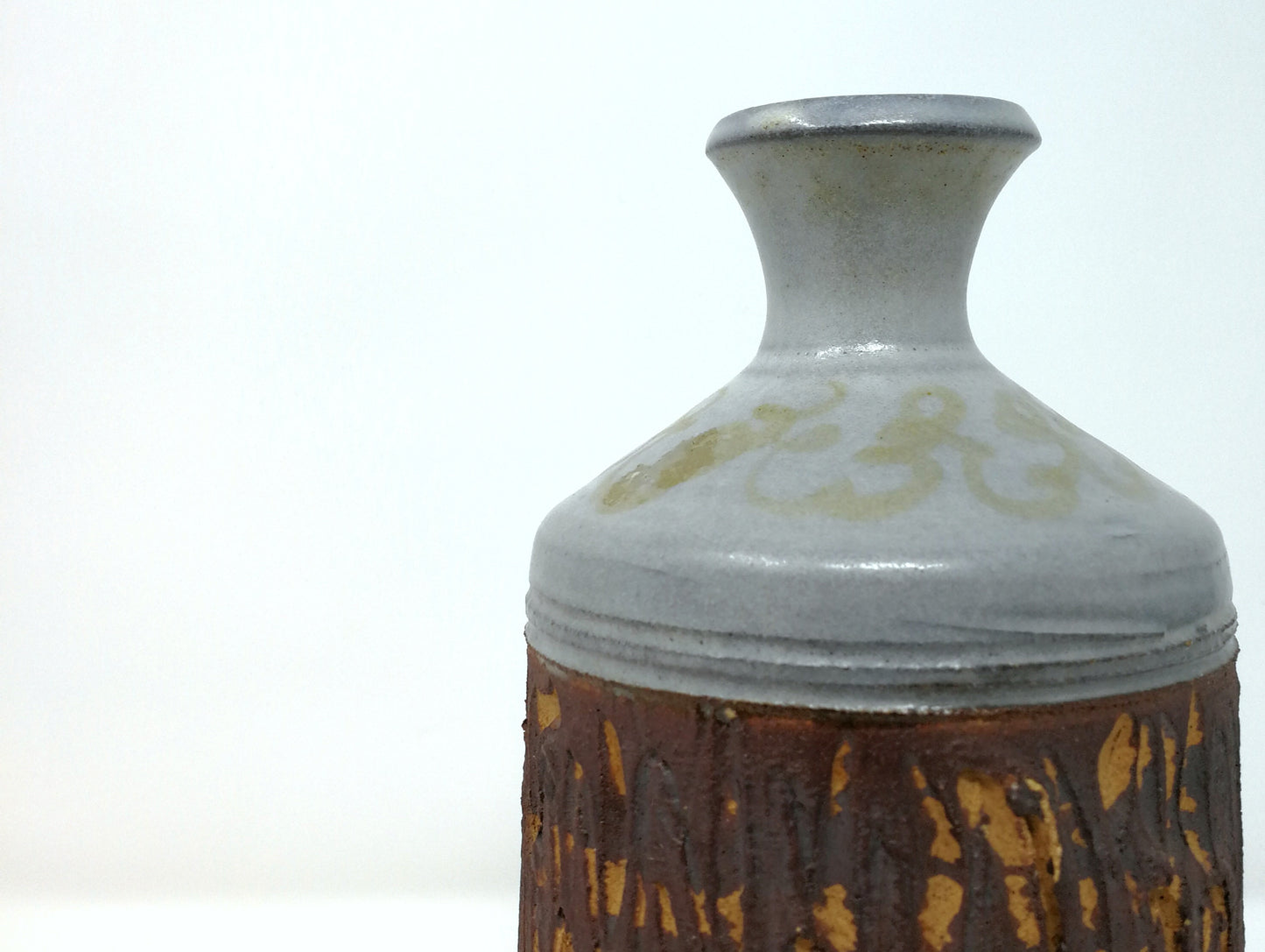 Hansen Ross Studio Pottery | Stoneware Vase | Fort Qu'Appelle Saskatchewan