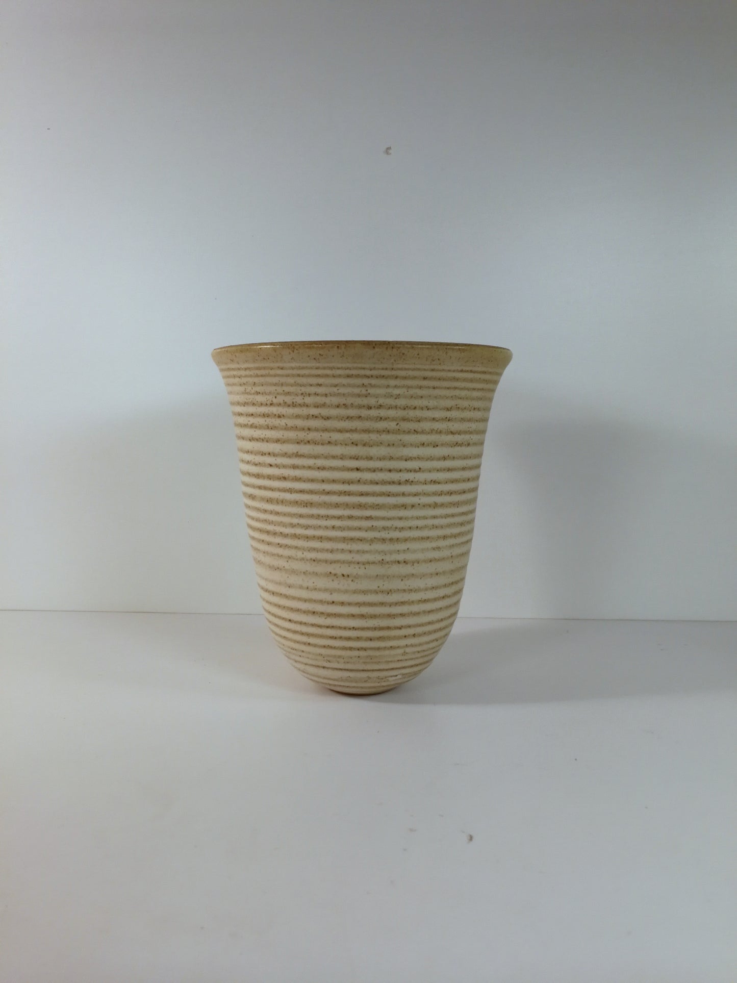 Hansen-Ross Pottery | Studio Pottery Wall Pocket | Cream Glaze
