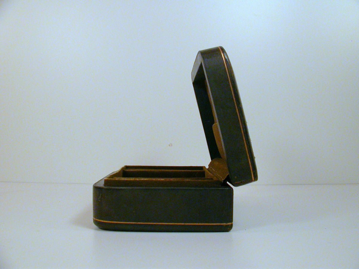 Vintage Jewelry Box, Leather Jewelry Box made for the Hudson's Bay Company, Italian Jewelery Box