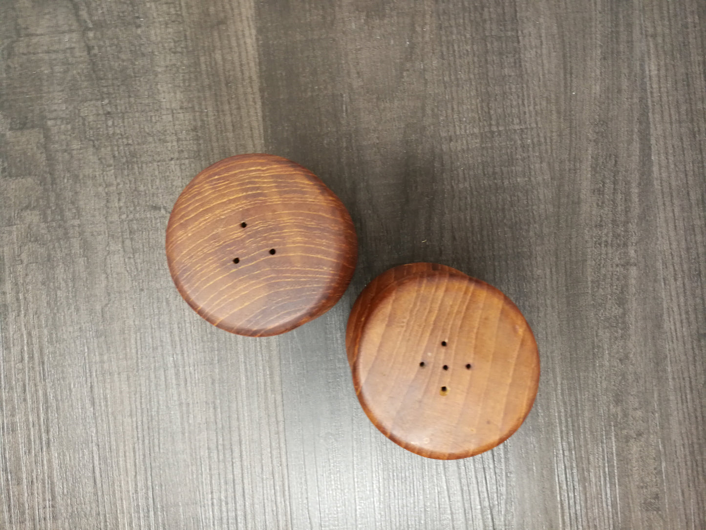 Teak Salt and Pepper Shakers | Mid Century Modern | Beautiful Wood Grain