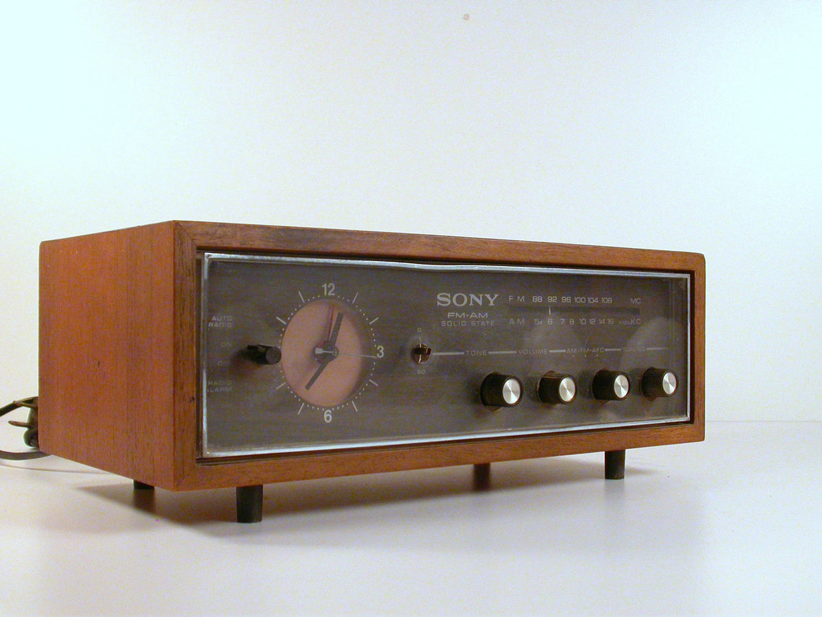 Sony Vintage Radio | Teak Cased Sony Radio | Mid Century Sony Radio
