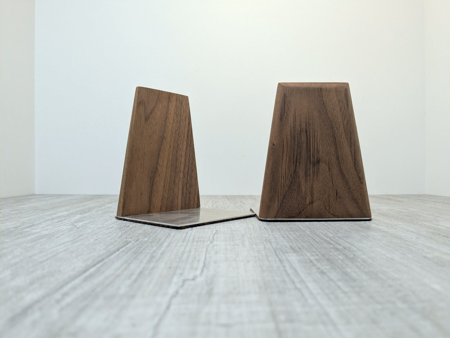 Minimalist Walnut and Metal Bookends | Mid Century desk accessories | Walnut & Aluminium