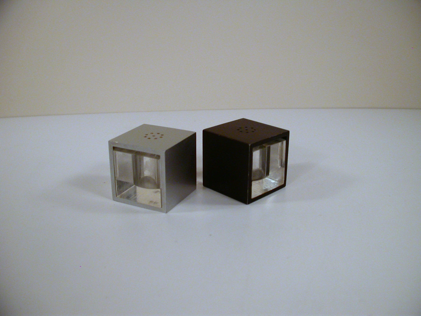 Tukilik Salt and Pepper Shakers | Aluminum and Lucite