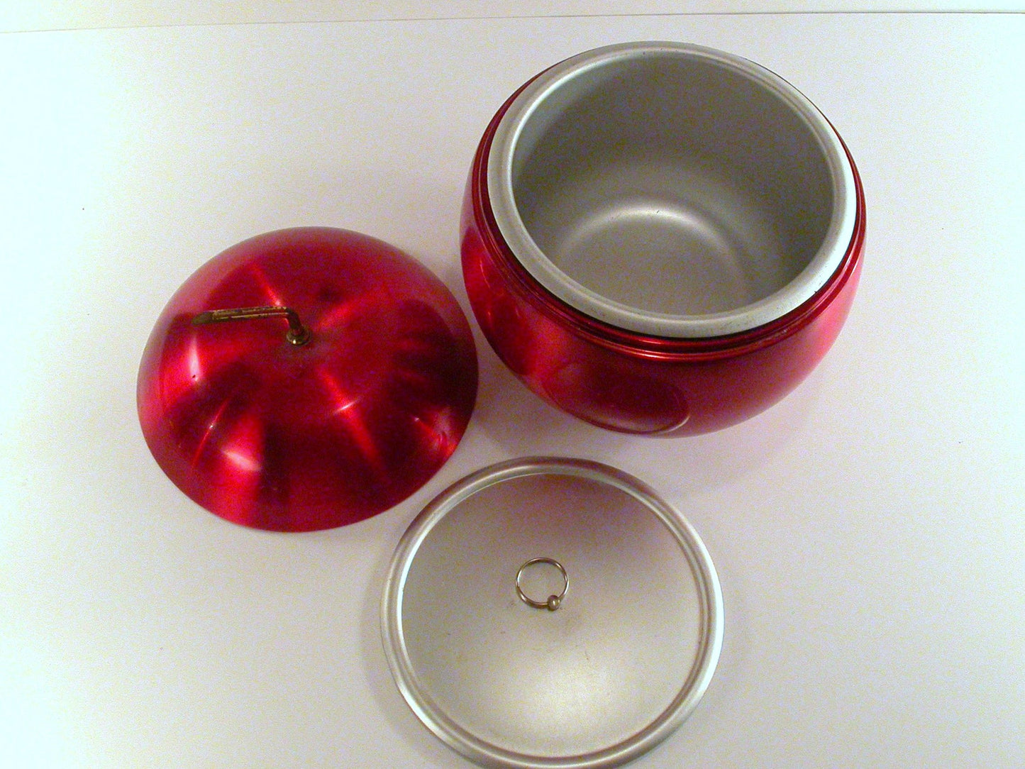 Daydream Aluminium Ice Bucket | Vintage Apple Shaped Bar Ware