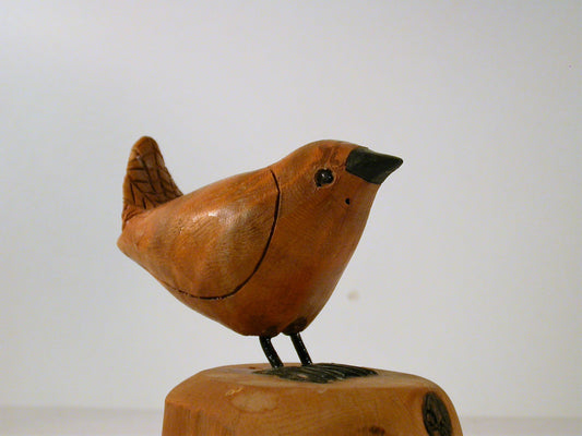 Hand Carved Wood Wren by Red Fairhall, Vintage Bird Carving from the 1980's, Wood HAnd Carved Folk Art Bird on Pedestal