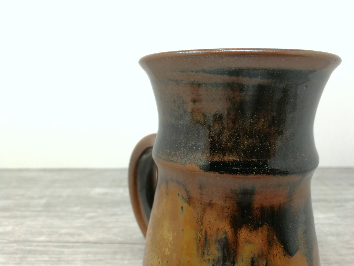 Robin Hopper Studio Pottery Mug | Chosin Pottery Vancouver Island