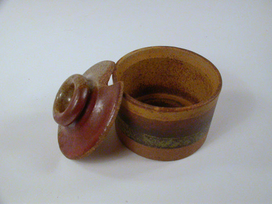 Robin Welch Studio Pottery | Stoneware Lidded Cruet