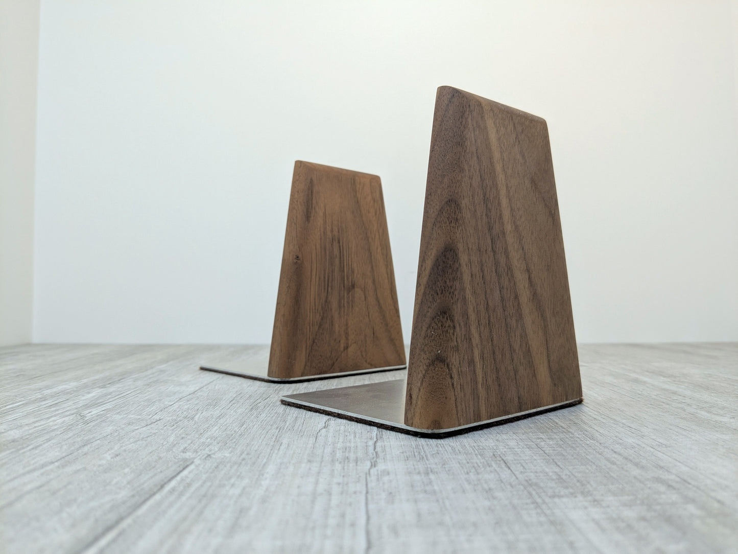 Minimalist Walnut and Metal Bookends | Mid Century desk accessories | Walnut & Aluminium