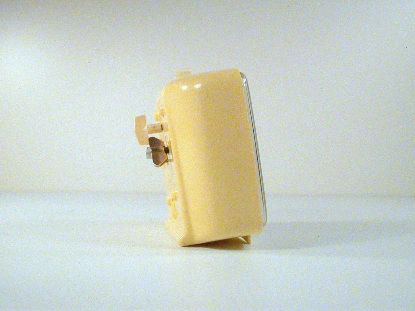 Smiths Alarm Clock, 1960's Plastic Alarm clock Made in England