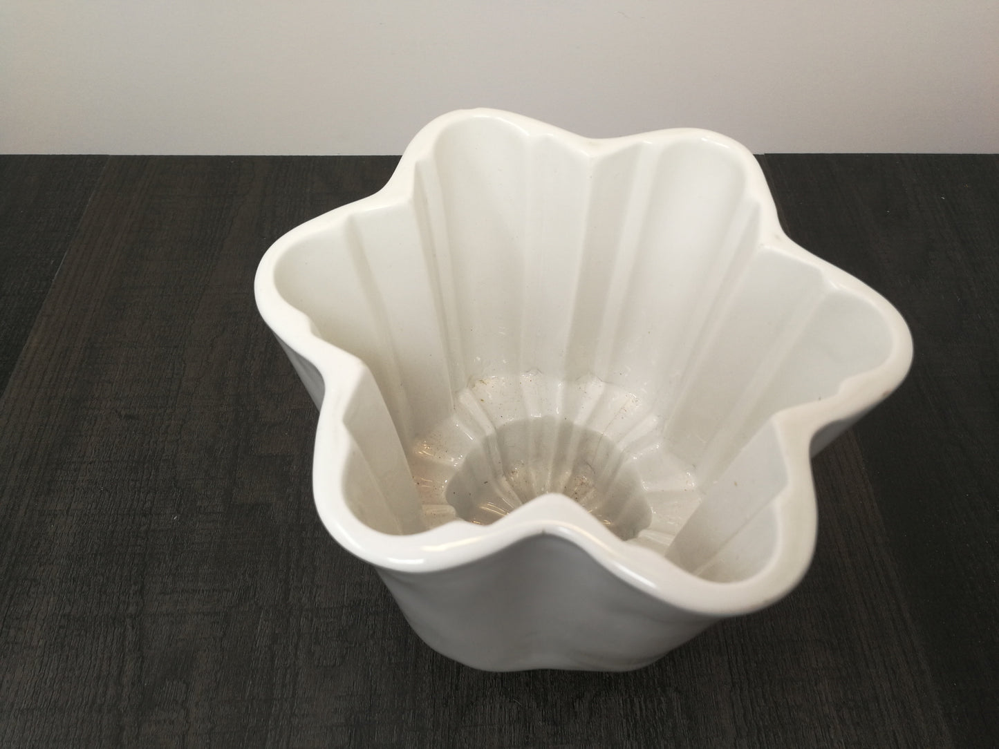 Shelley Ceramic Jelly Mould | British Ceramic White Ironstone Pottery | Art Deco Kitchen Decor  | Ceramic Jelly Mould