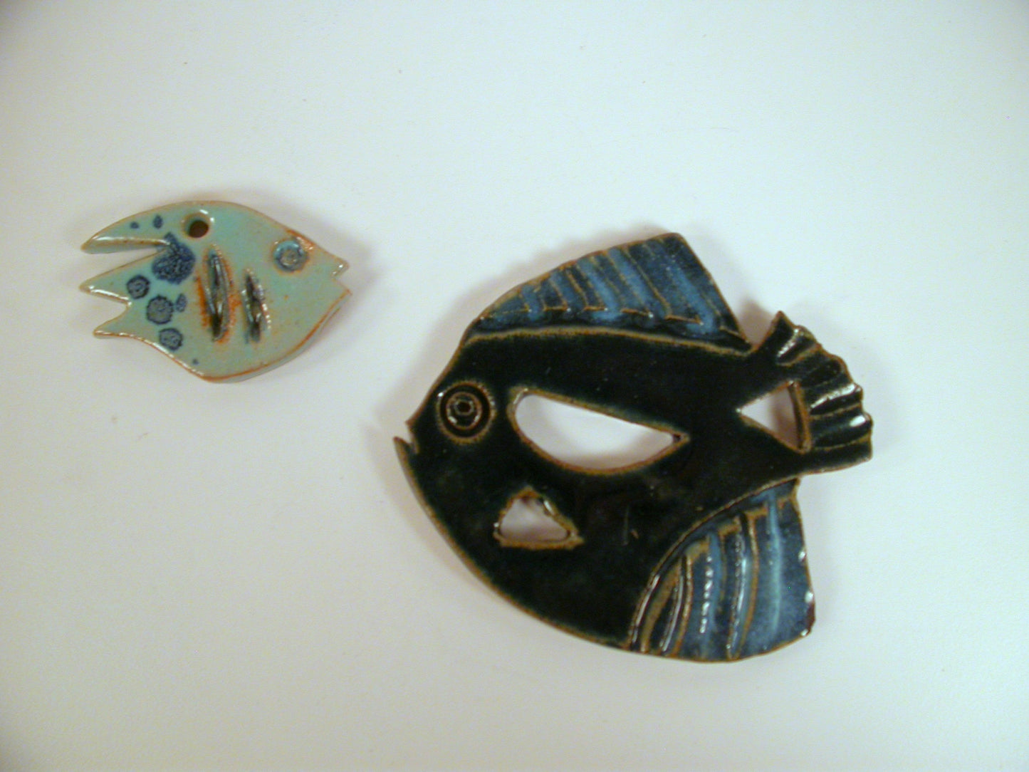 Sylva Leser Studio Pottery Fish, Set of 3 Sylva Leser Vintage Wall Hangings, Studio Pottery Ornamental Fish