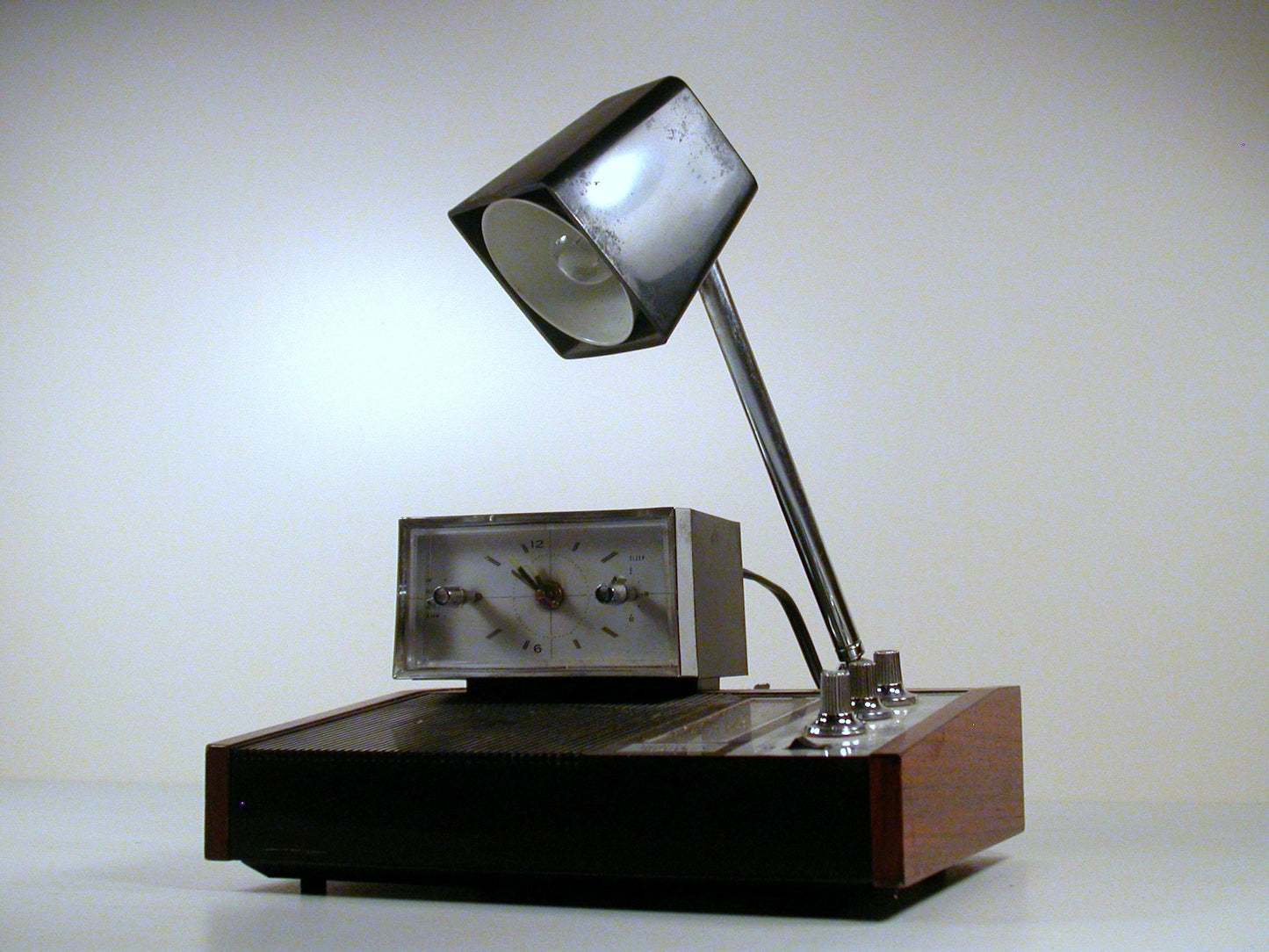 Clock Radio | Symphonette Media Center | Vintage Electronics