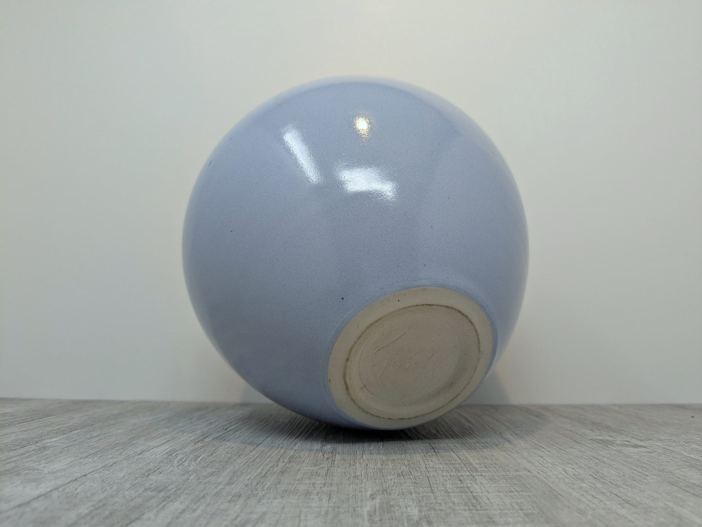 Terry Ryals studio pottery vase | Light Blue / Lavender Blue Glaze