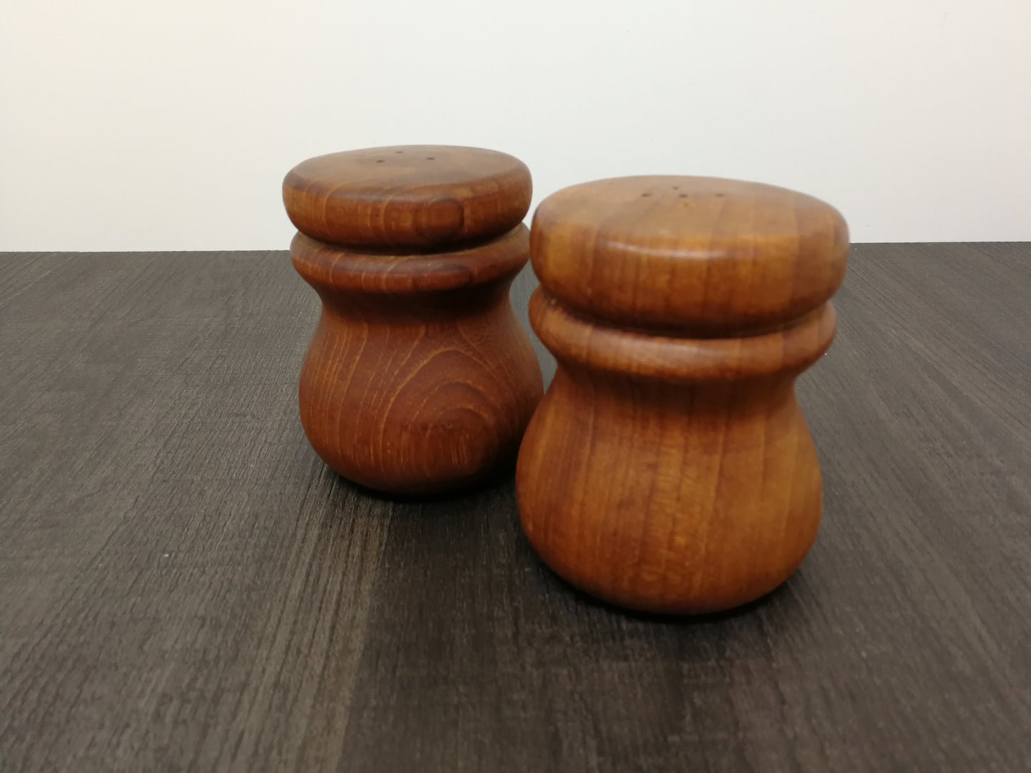 Teak Salt and Pepper Shakers | Mid Century Modern | Beautiful Wood Grain