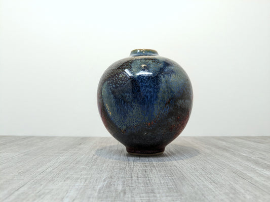 Gordon Hutchens Studio Pottery Vase | Rich Blue / Purple Glaze | Handthrown Opalascence  Vase