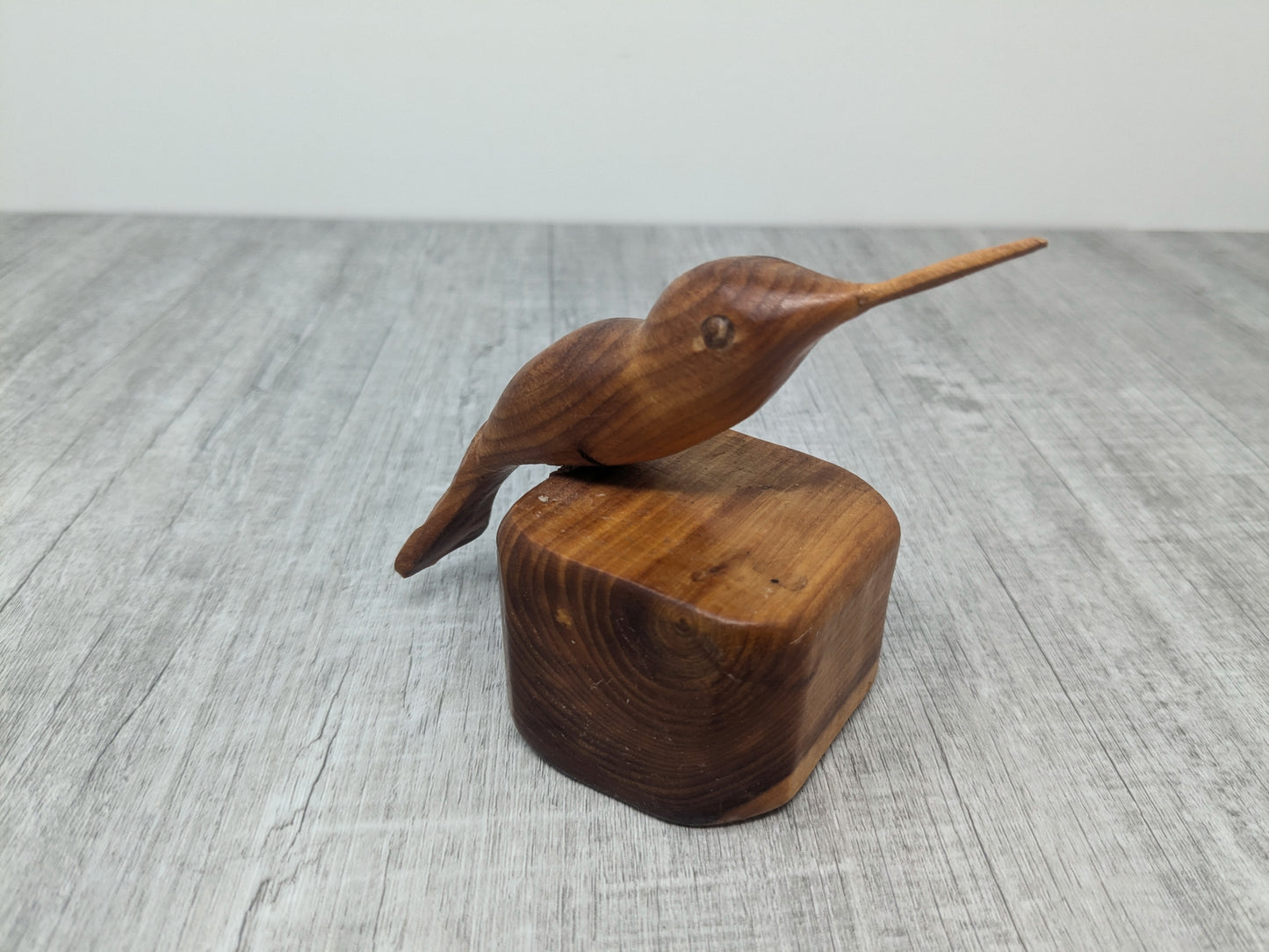 Hummingbird Woodcarving | Bill Chambers | Victoria BC Folk Art