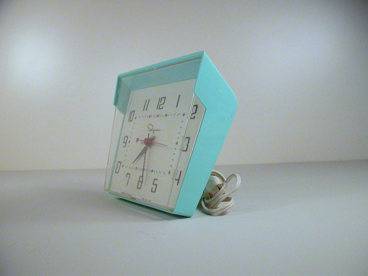 Mid Mod Electric Clock | Ingraham Blue Kitchen Clock