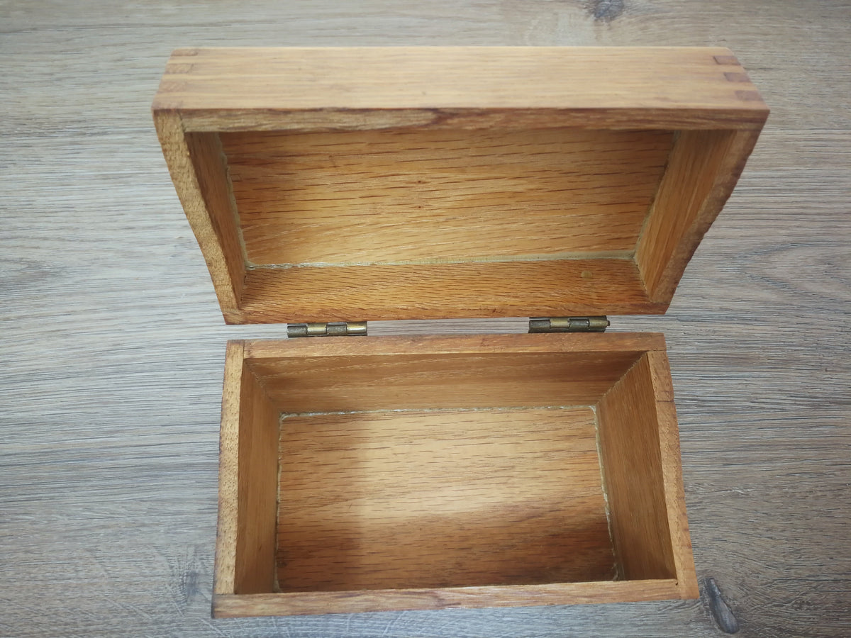 Oak Recipe or Library Index File Card Box | Vintage Solid Wood Hinged Box | Curve Cut Lid | Finger Jointed Sides