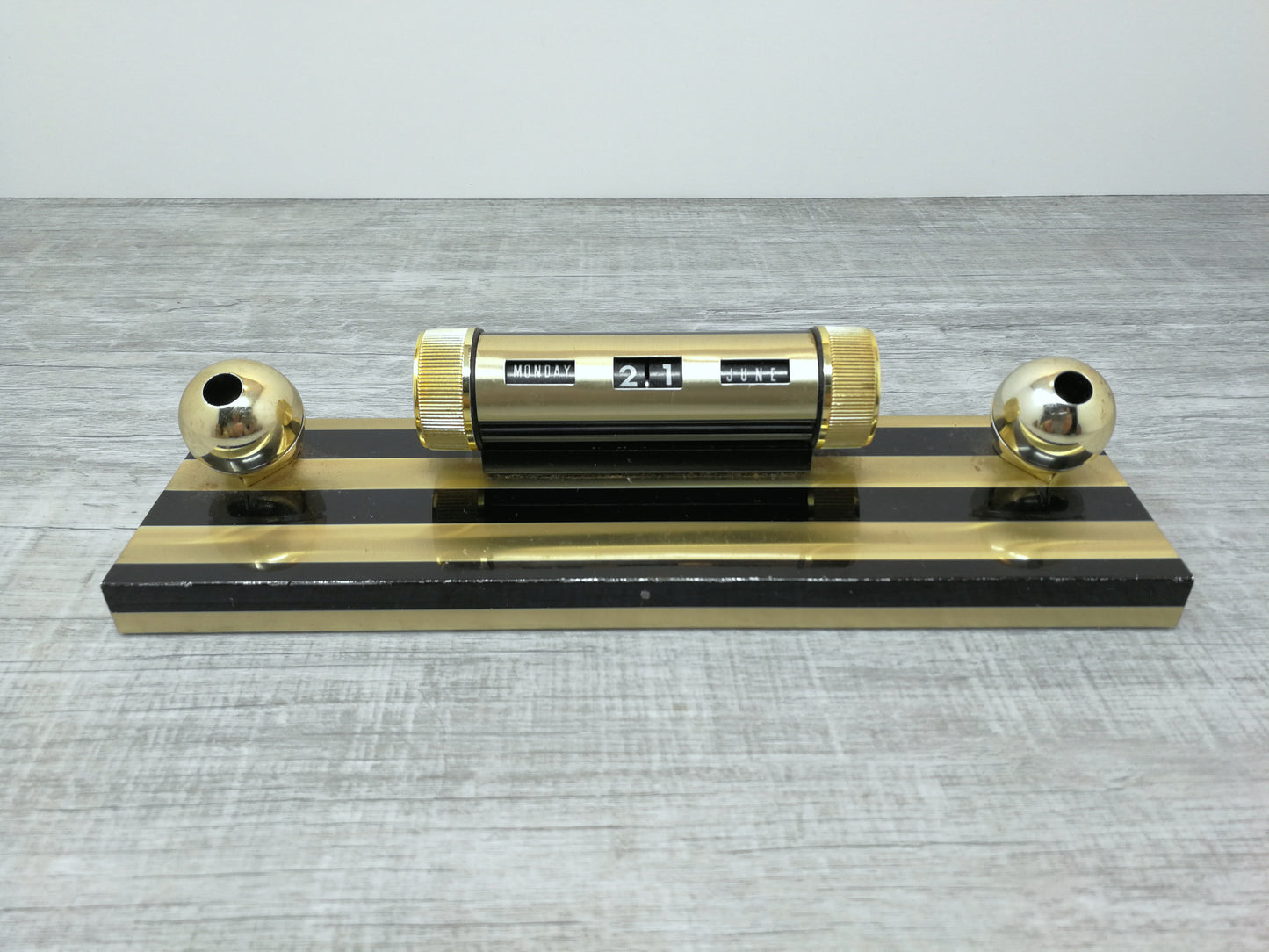 Vintage Desk Calendar | Space Age Modern Pen Holder | Executive Desk Supply | Perpetual Calendar