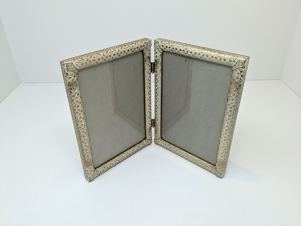 Vintage Bifold Picture Frame | Antiqued White & Brass Finish | 4"× 6"