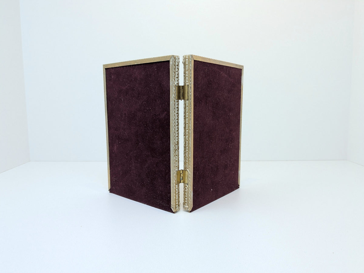 Vintage Bifold Picture Frame | Antiqued White & Brass Finish | 4"× 6"