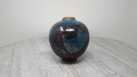 Gordon Hutchens Studio Pottery Vase | Rich Blue / Purple Glaze | Handthrown Opalascence  Vase