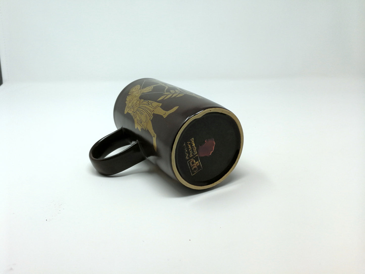 Purbeck Pottery | Coffee-Tea Mug | Gold Trimmed Medieval Hunting Scene on Brown Body