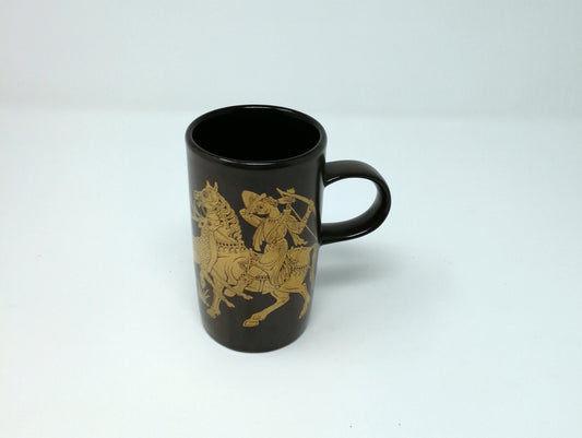 Purbeck Pottery | Coffee-Tea Mug | Gold Trimmed Medieval Hunting Scene on Brown Body