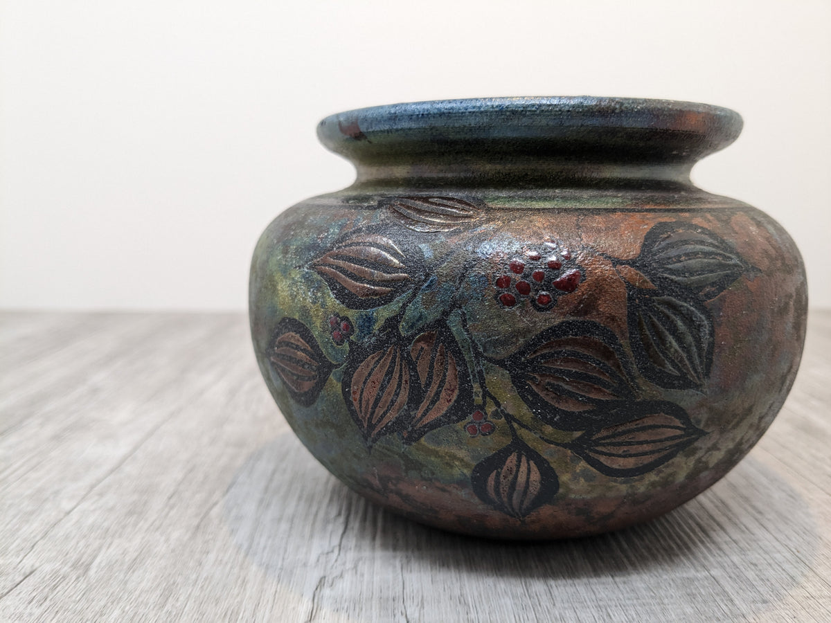 Braemar Studio Pottery Vase | Kevin Wright Raku Pottery