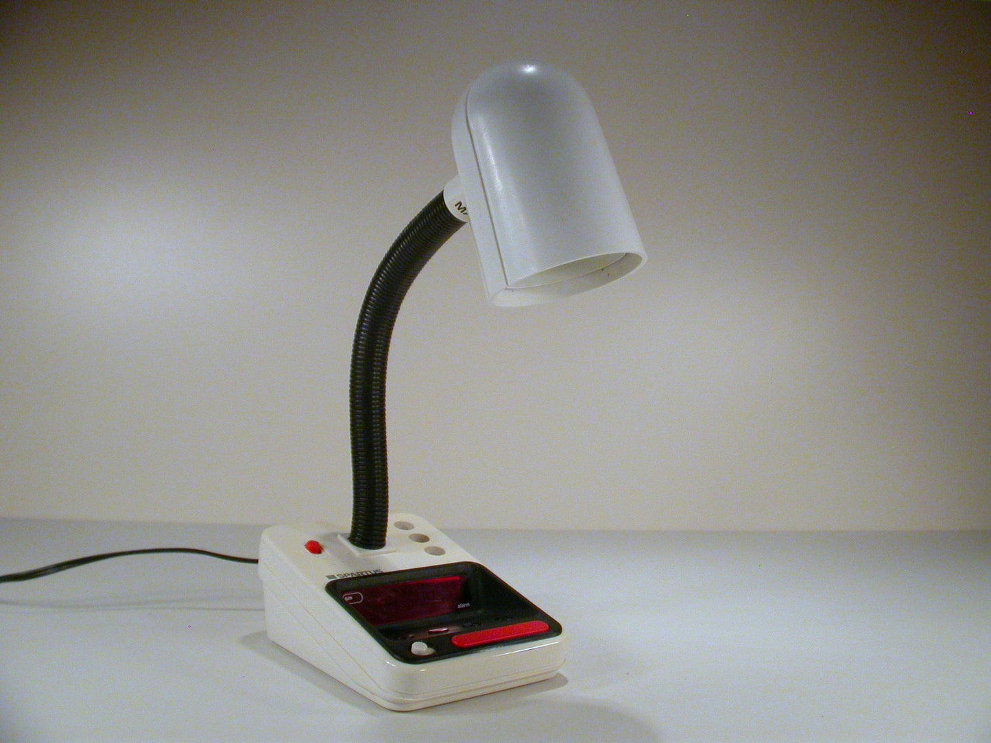 Spartus Digital Display Alarm Clock with Gooseneck Lamp, Mod Alarm and Table Light